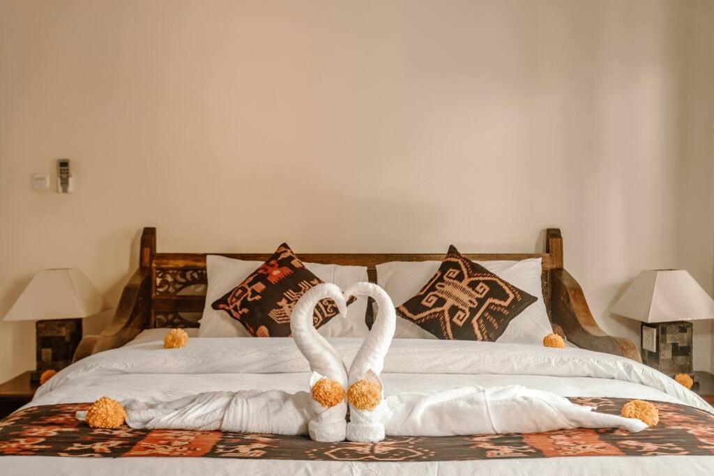 Nelayan Sands Villa *
